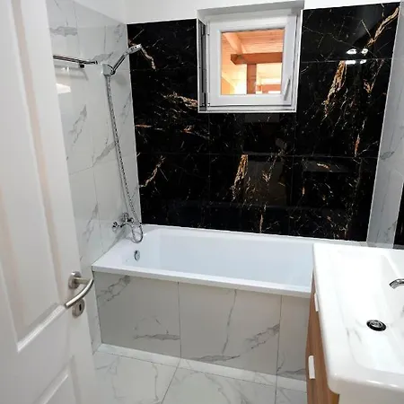 Apartament Panorama Haziko *